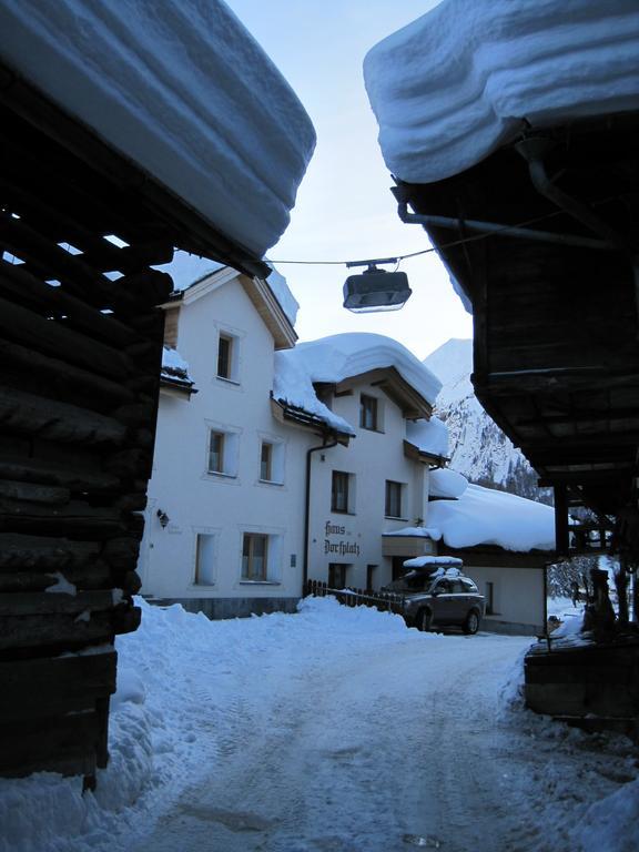 Haus Am Dorfplatz Lägenhet Samnaun Exteriör bild